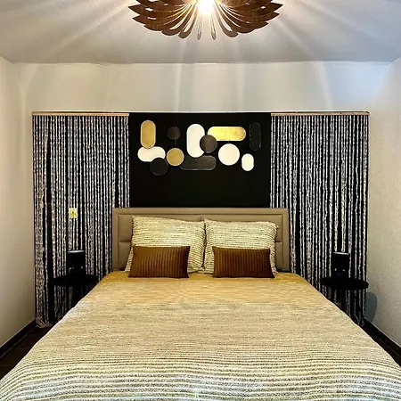 Apartment Les T4 *